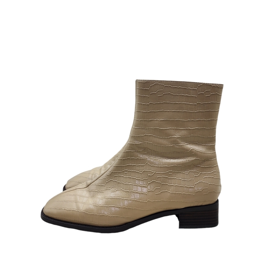 Intentionally Women's Croc Skin Leather Zip Bootie - 9
